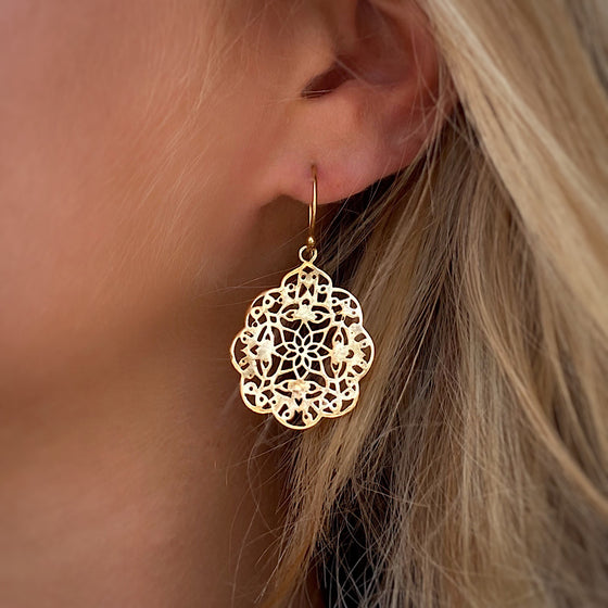 Handmade 18k Gold filigree Earrings