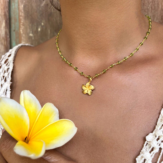 Peridot handmade chain link necklace gold plated frangipani