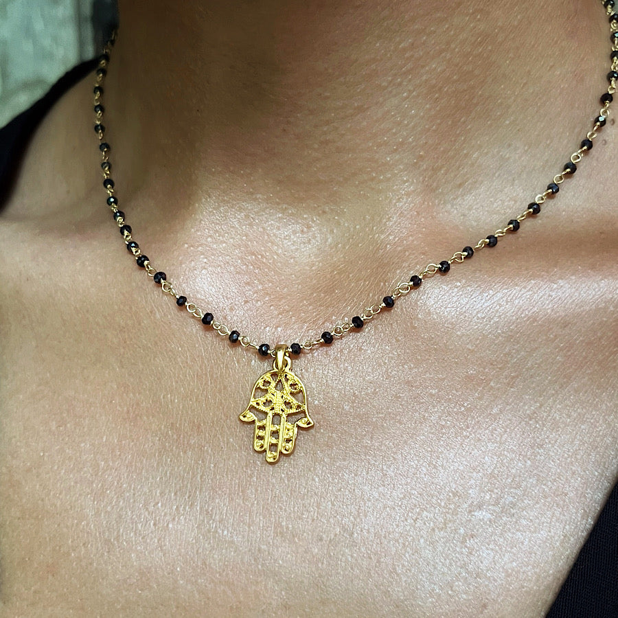 Onyx handmade chain link necklace gold plated Hamsa Hand