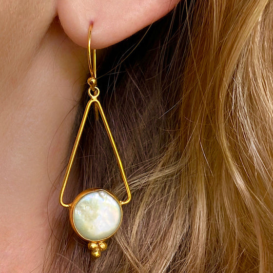Large Freshwater Pearl Disk handmade Gold triangle Earrings