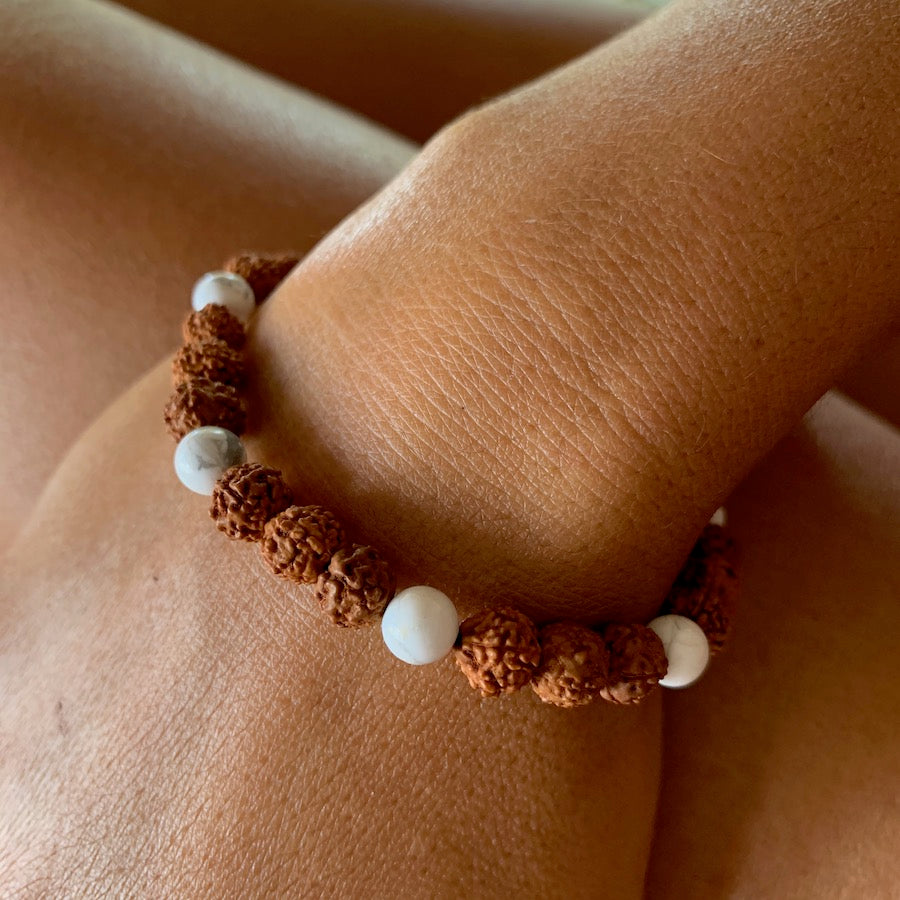 Wrist Mala Beads yoga bracelet, Howlite, Rudraksha