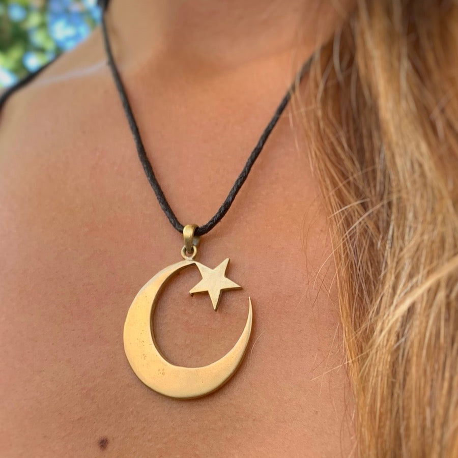 Crescent Moon Necklace Moon Bracelet Meaning Moon And Star Muslim