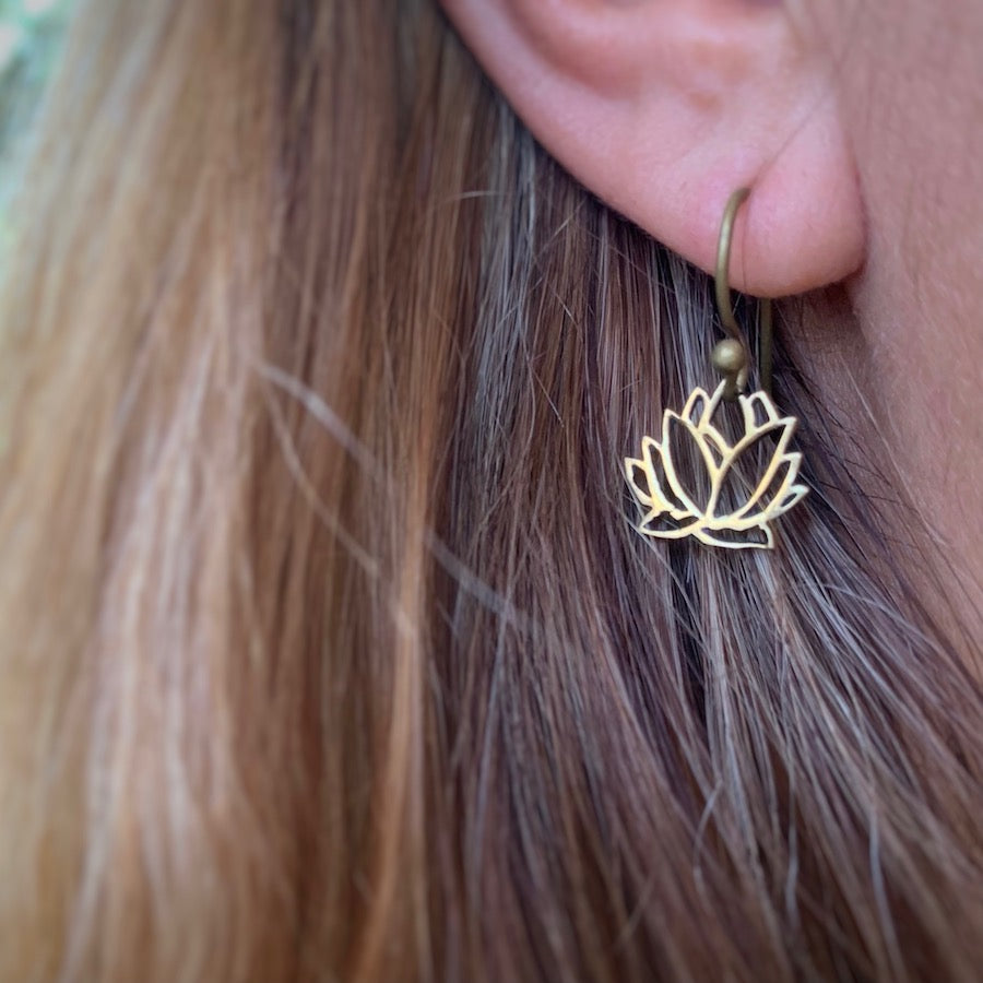 LOTUS Brass earrings small