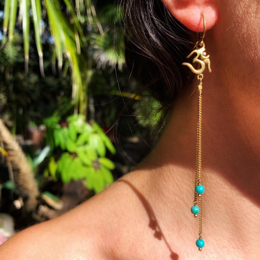 Om Yoga Earrings brass chain & Turquoise