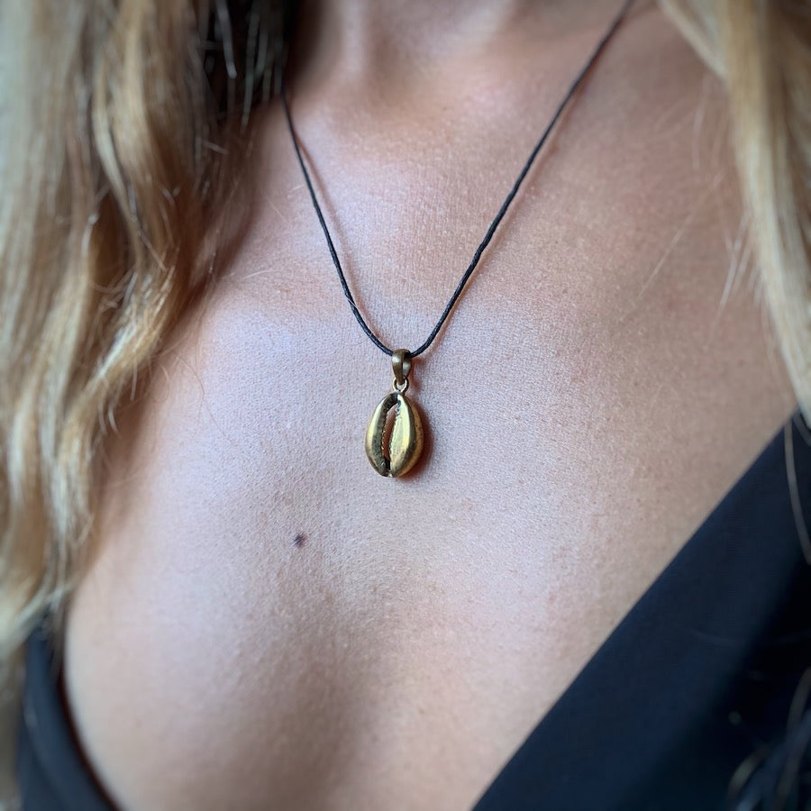 Cowrie Shell brass Pendant Necklace