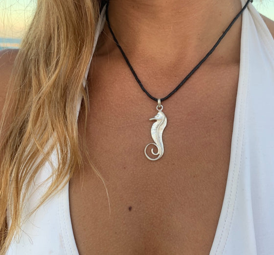 Seahorse Necklace Silver Pendant