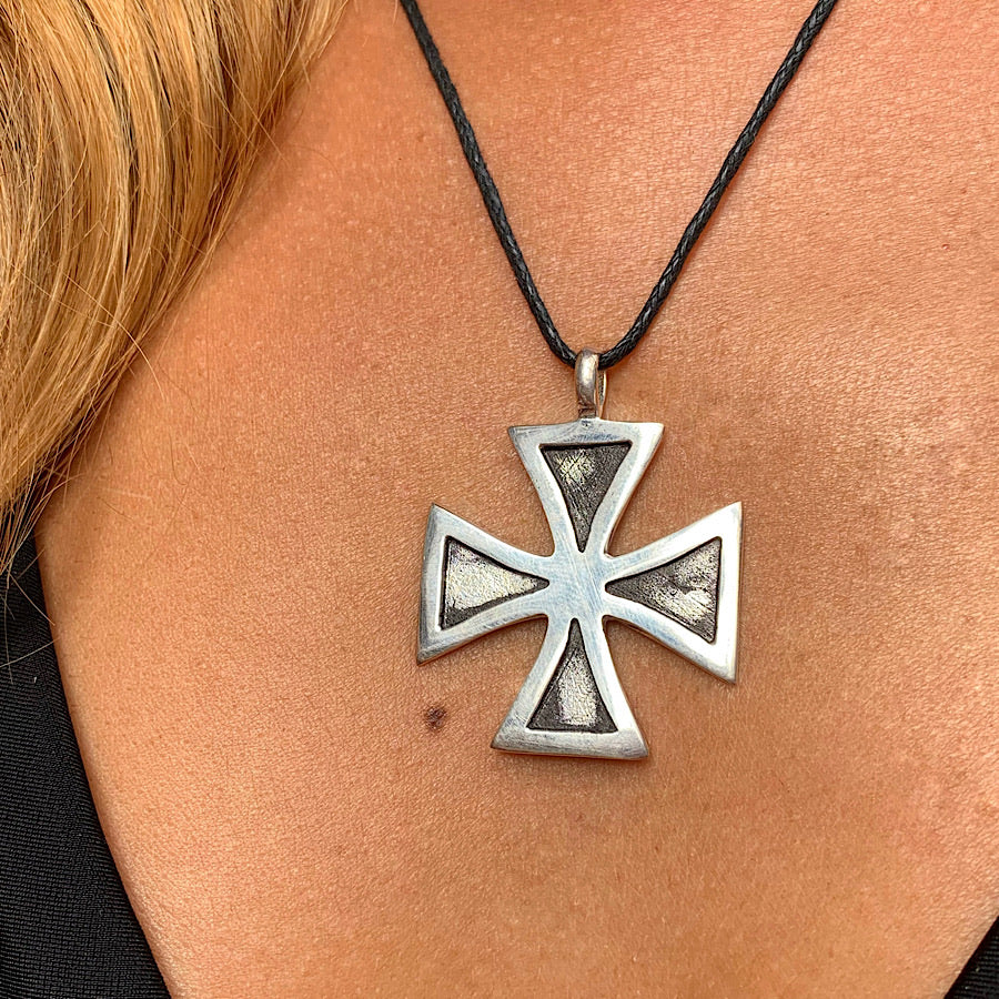 Maltese Cross Silver Pendant necklace
