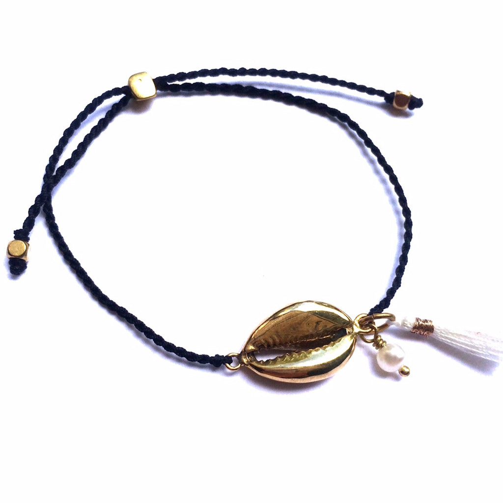 brass Cowrie Shell charm bracelet with Pearl - Heart Mala
